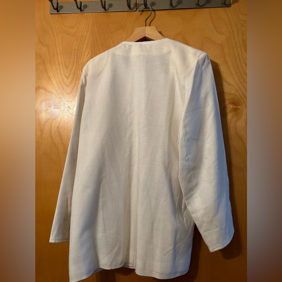 white blazer - Picture 2 of 2